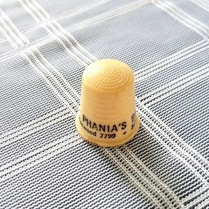 Vintage Plastic Advertising Thimble